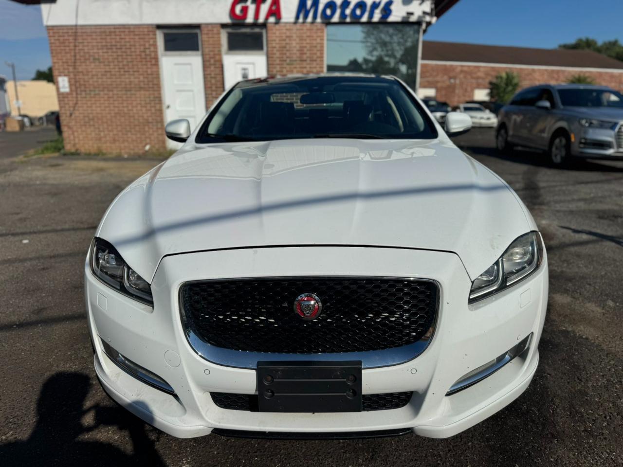 Jaguar XJ XJ R-Sport AWD 2017