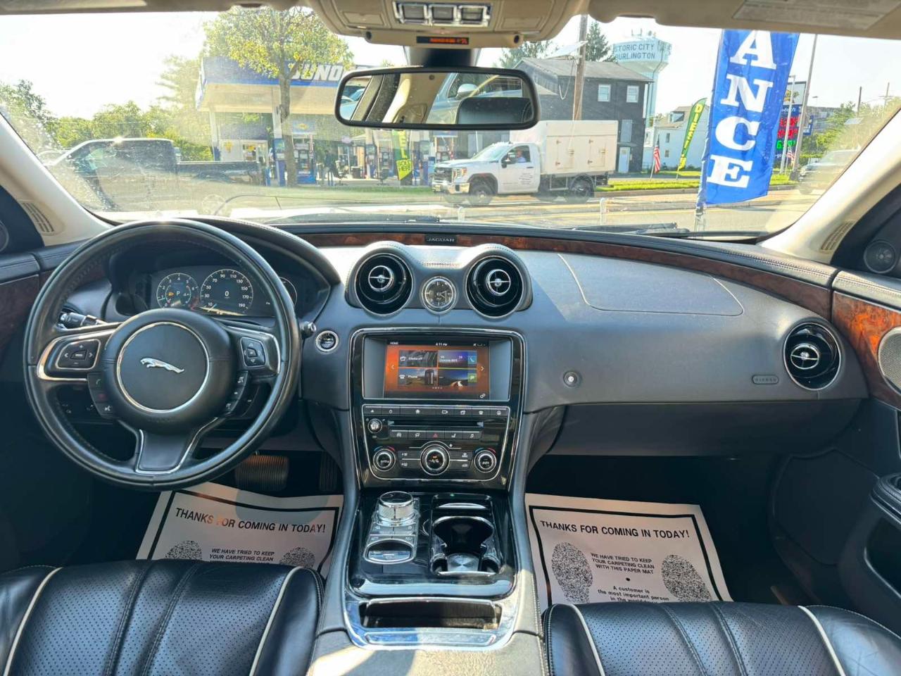 Jaguar XJ XJ R-Sport AWD 2017