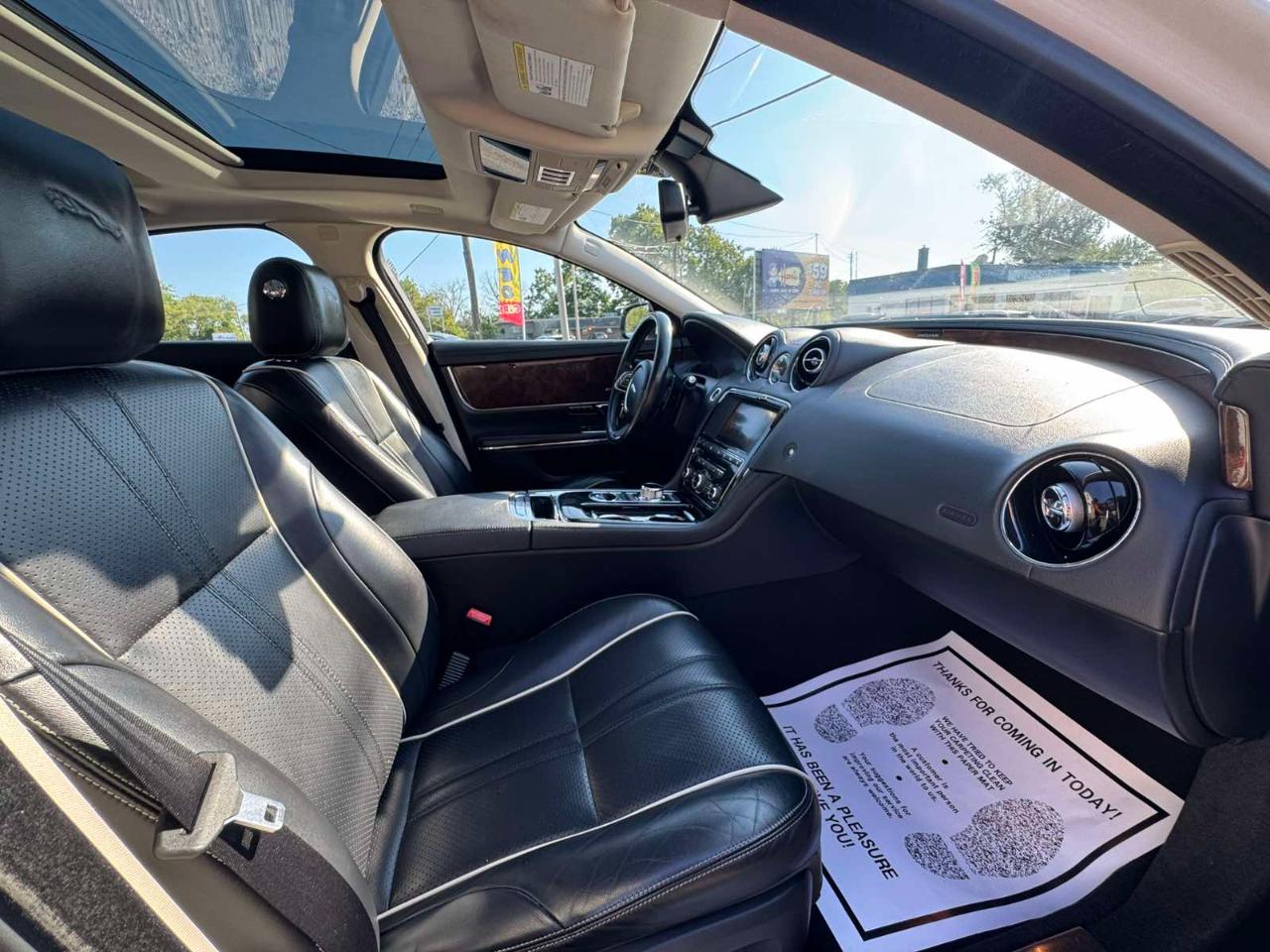 Jaguar XJ XJ R-Sport AWD 2017
