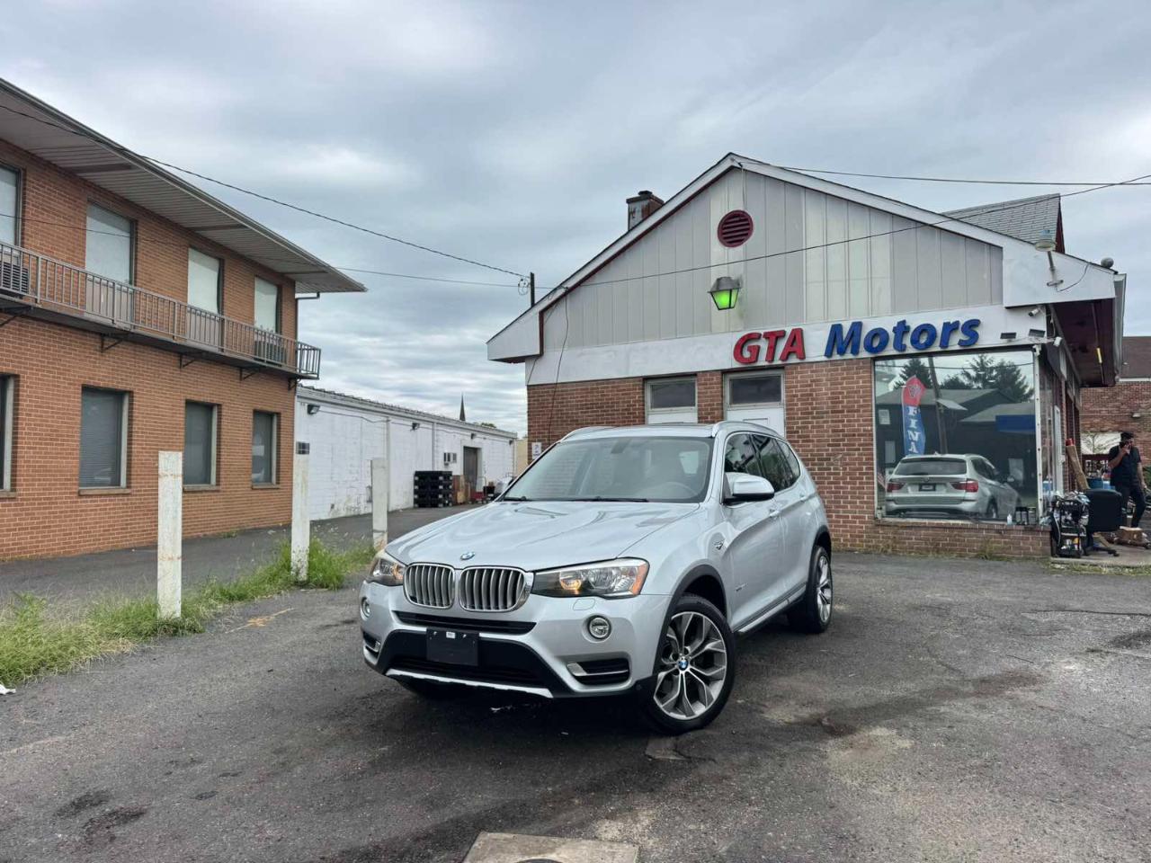 BMW X3 xDrive28i Sports Activity Vehicle 2017