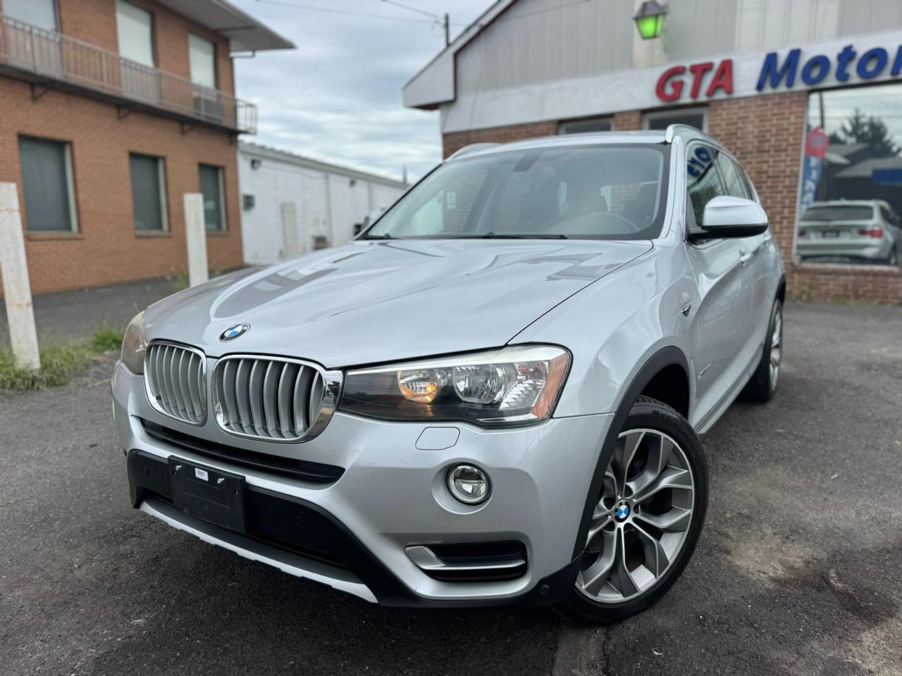 BMW X3 xDrive28i Sports Activity Vehicle 2017