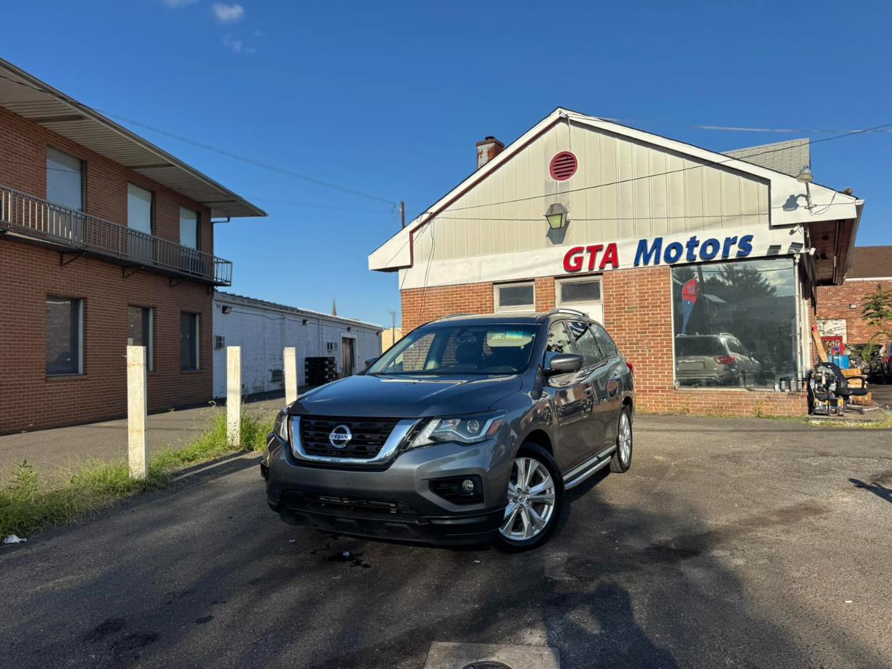 Nissan Pathfinder 4x4 SL 2019