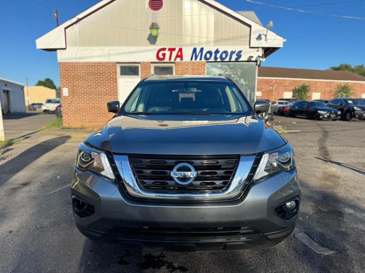 Nissan Pathfinder 4x4 SL 2019