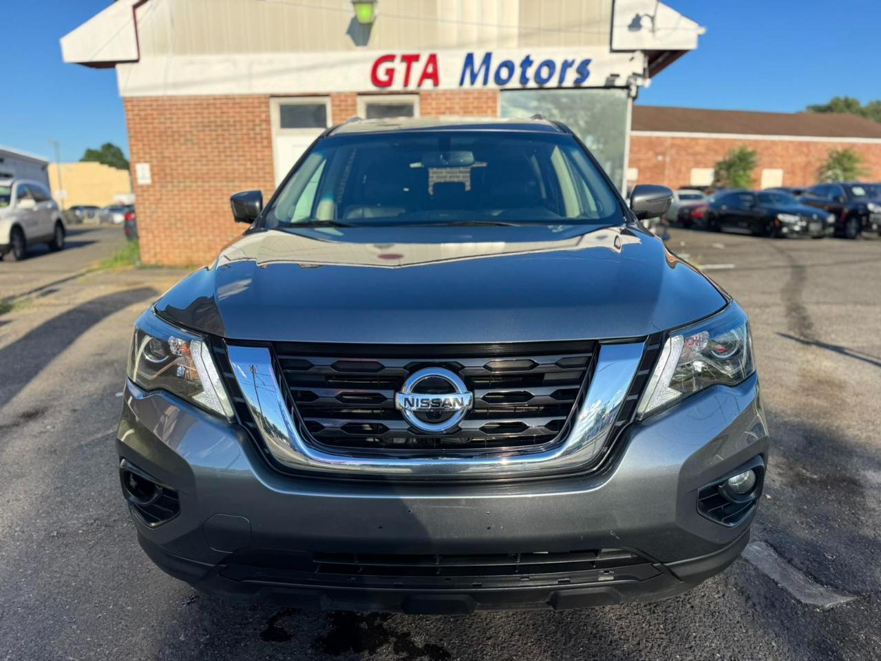 Nissan Pathfinder 4x4 SL 2019