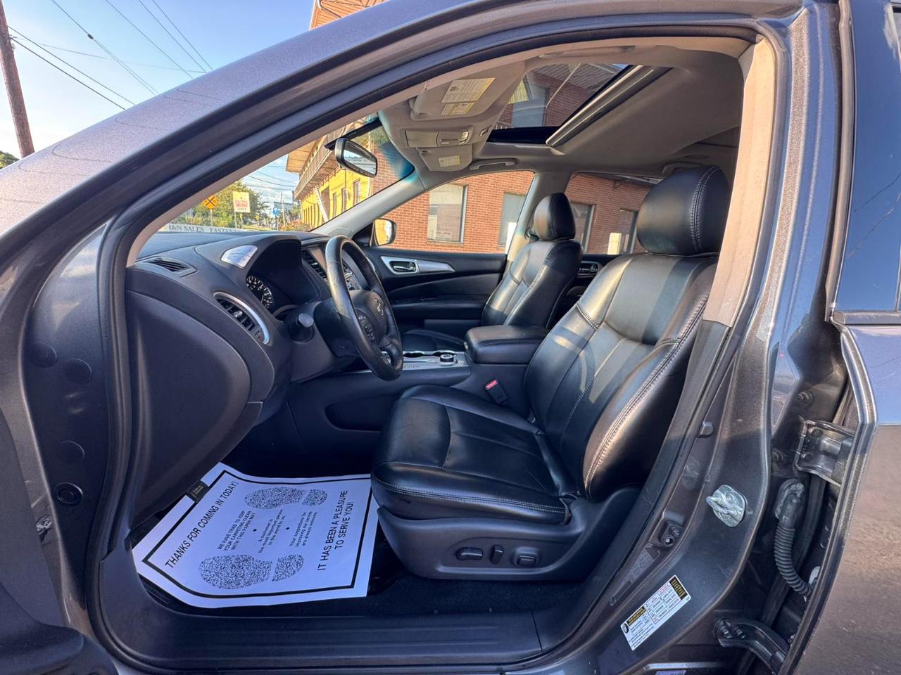 Nissan Pathfinder 4x4 SL 2019