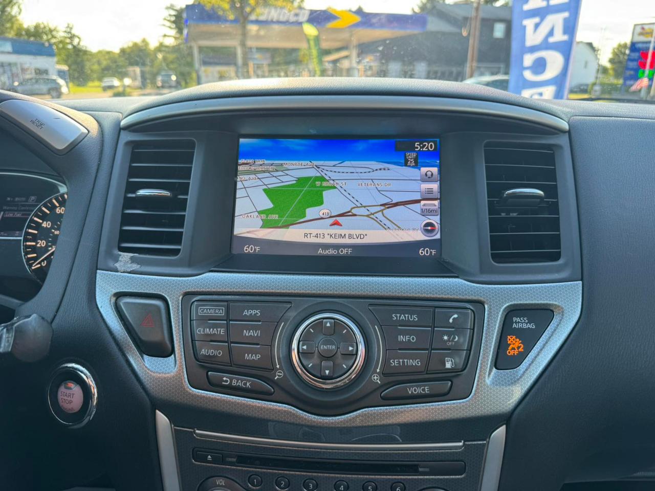 Nissan Pathfinder 4x4 SL 2019
