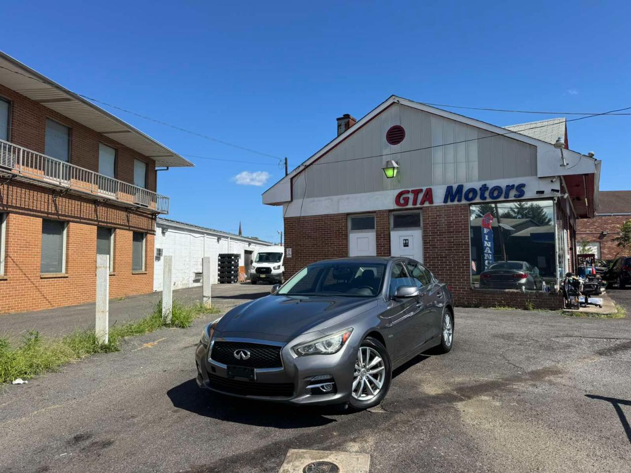 Infiniti Q50 4dr Sdn Hybrid Premium AWD 2014