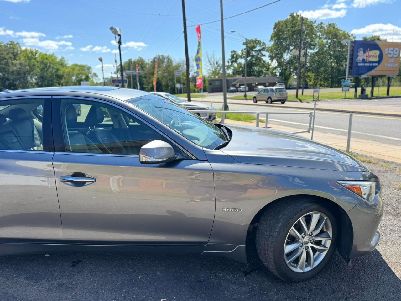 Infiniti Q50 4dr Sdn Hybrid Premium AWD 2014