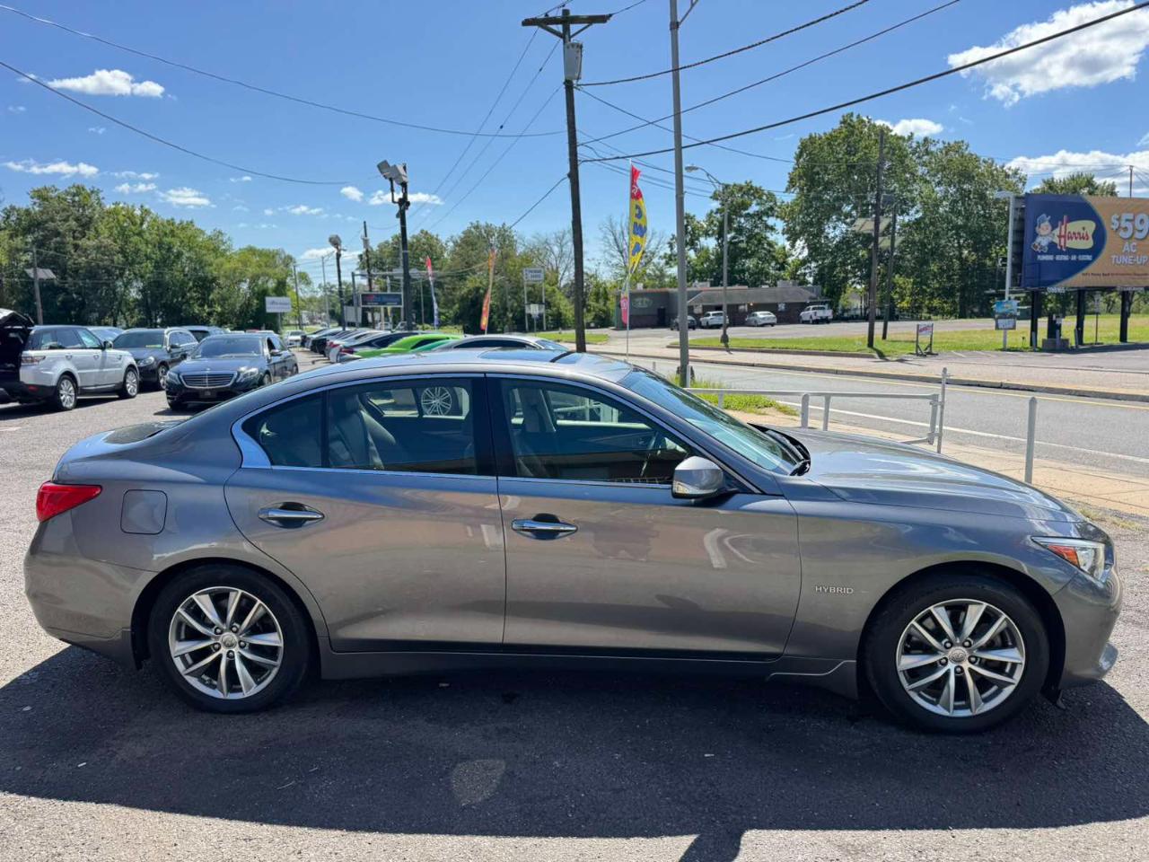 Infiniti Q50 4dr Sdn Hybrid Premium AWD 2014