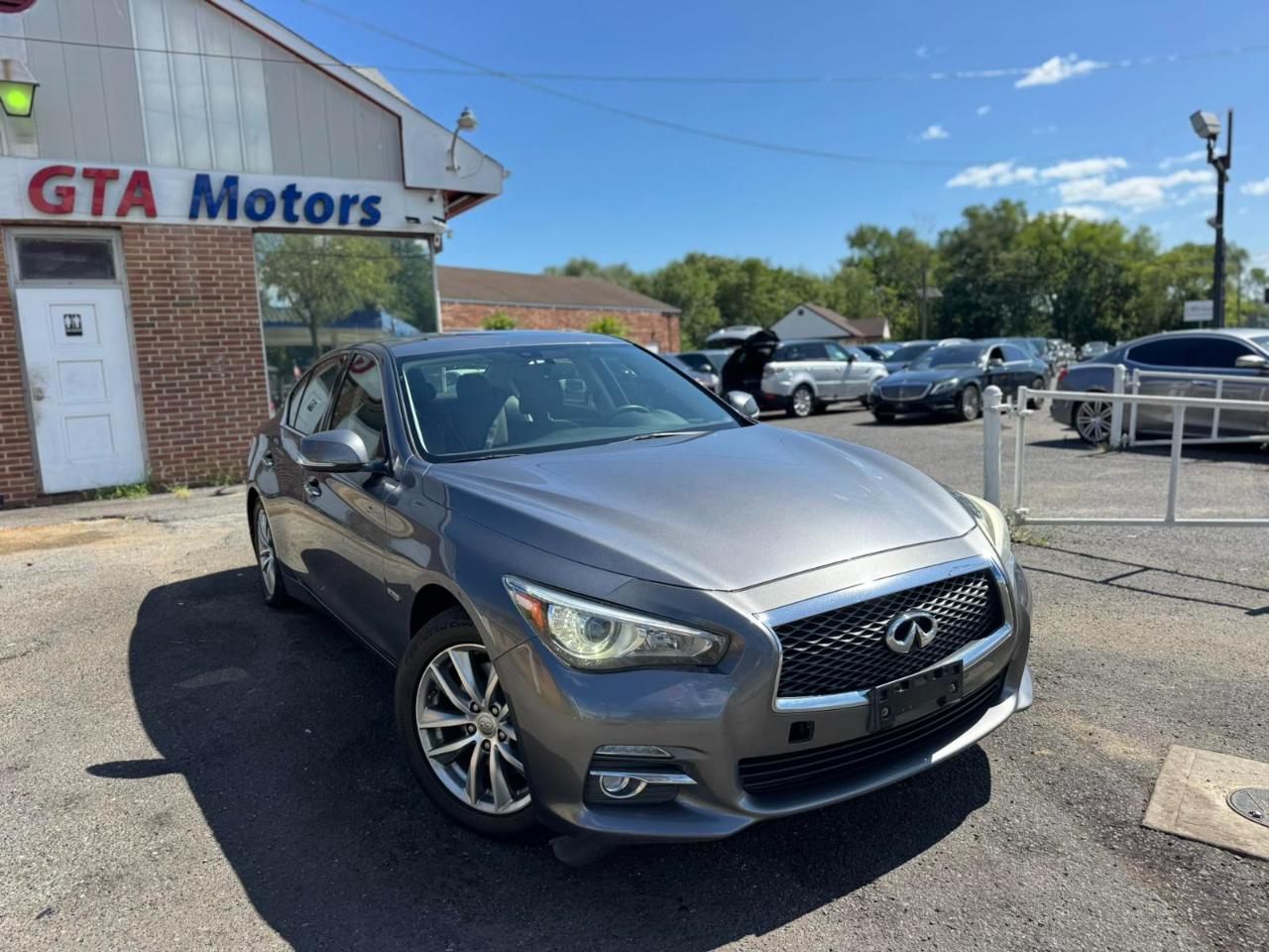 Infiniti Q50 4dr Sdn Hybrid Premium AWD 2014