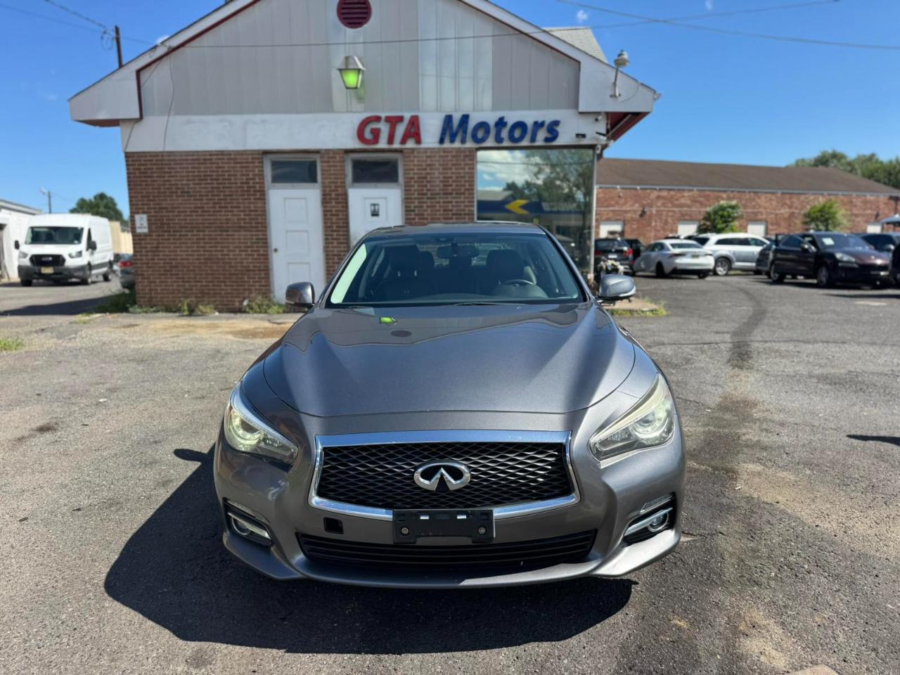 Infiniti Q50 4dr Sdn Hybrid Premium AWD 2014