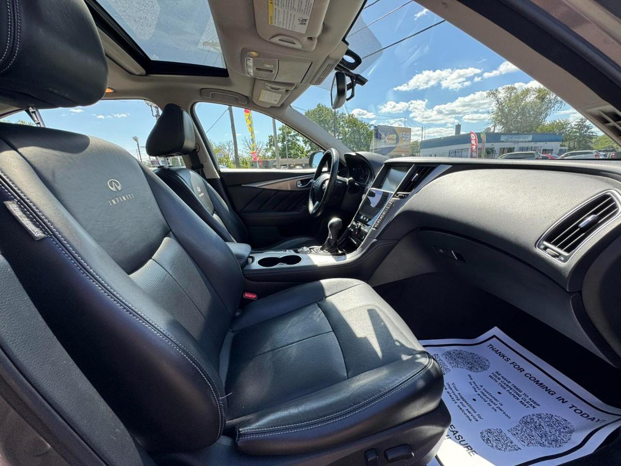 Infiniti Q50 4dr Sdn Hybrid Premium AWD 2014
