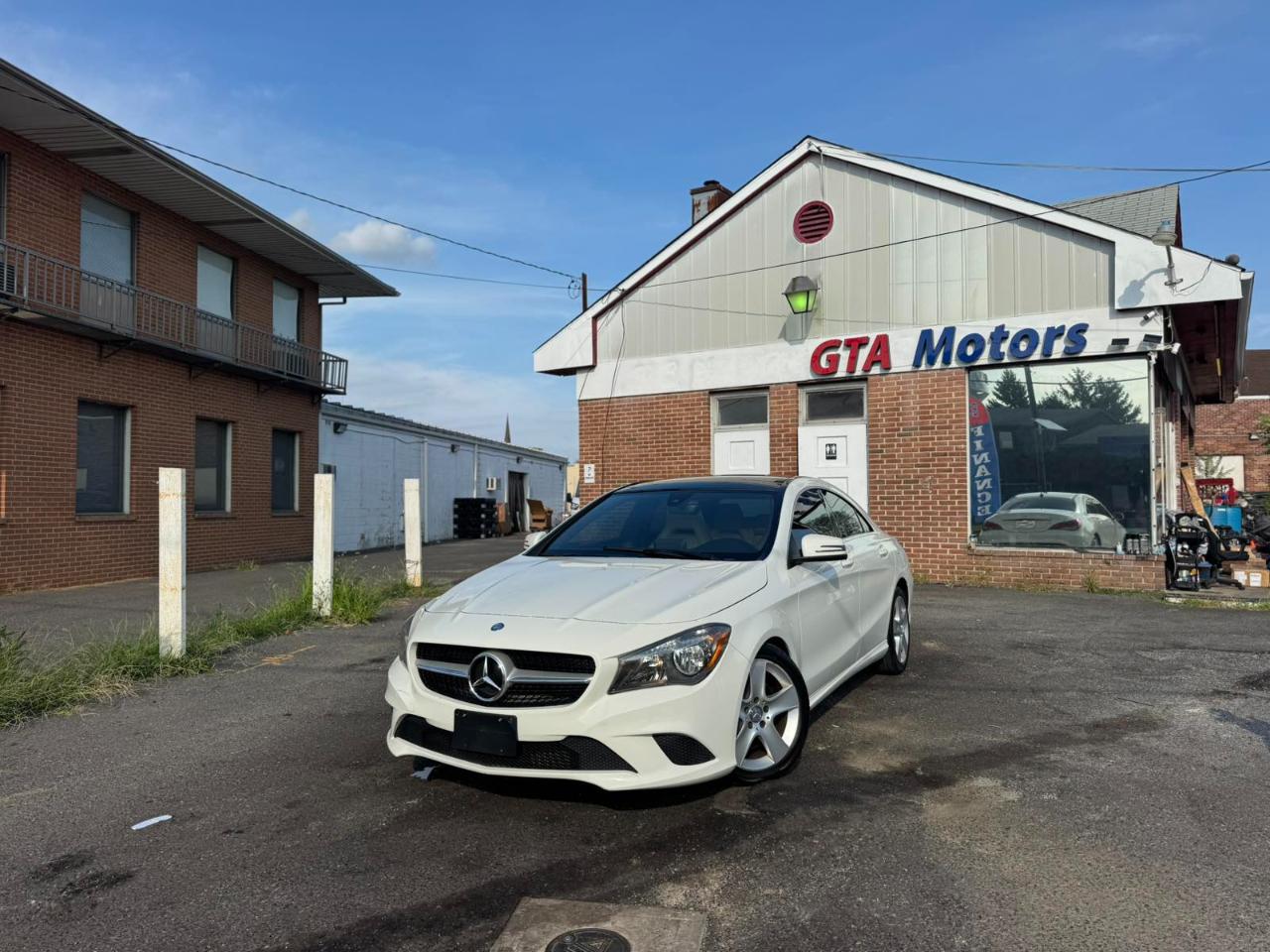Mercedes-Benz CLA-Class 4dr Sdn CLA 250 FWD 2015