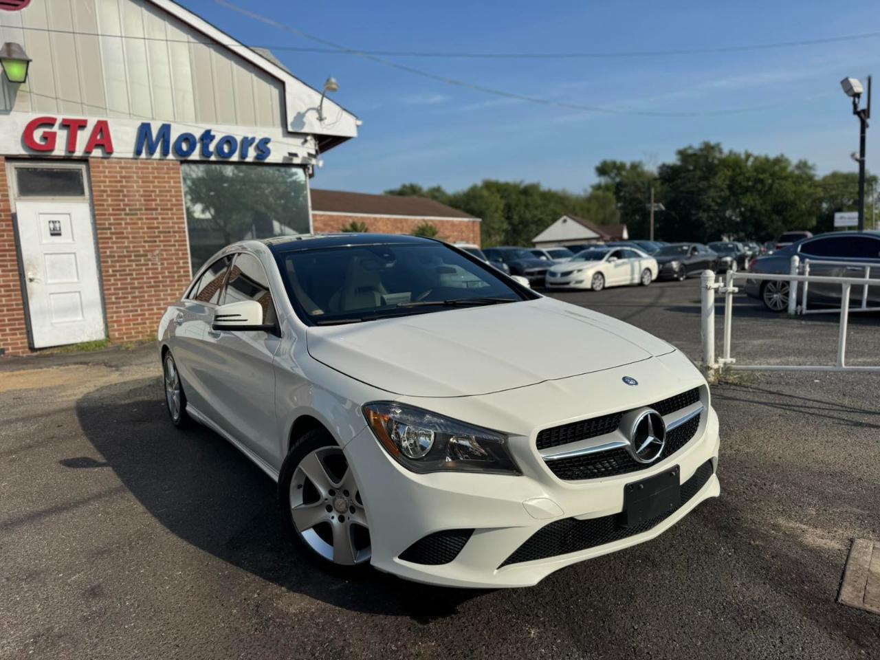 Mercedes-Benz CLA-Class 4dr Sdn CLA 250 FWD 2015
