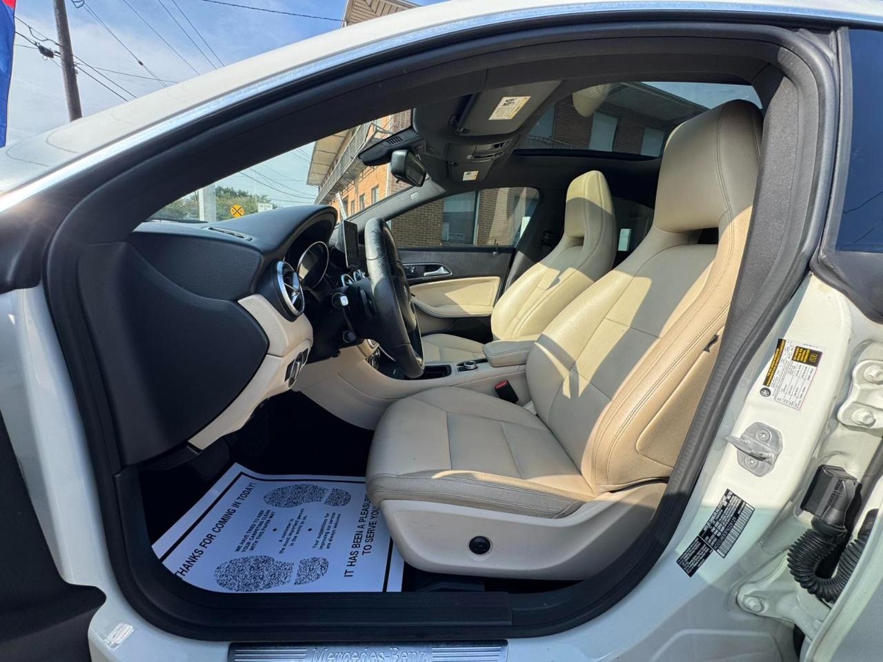Mercedes-Benz CLA-Class 4dr Sdn CLA 250 FWD 2015