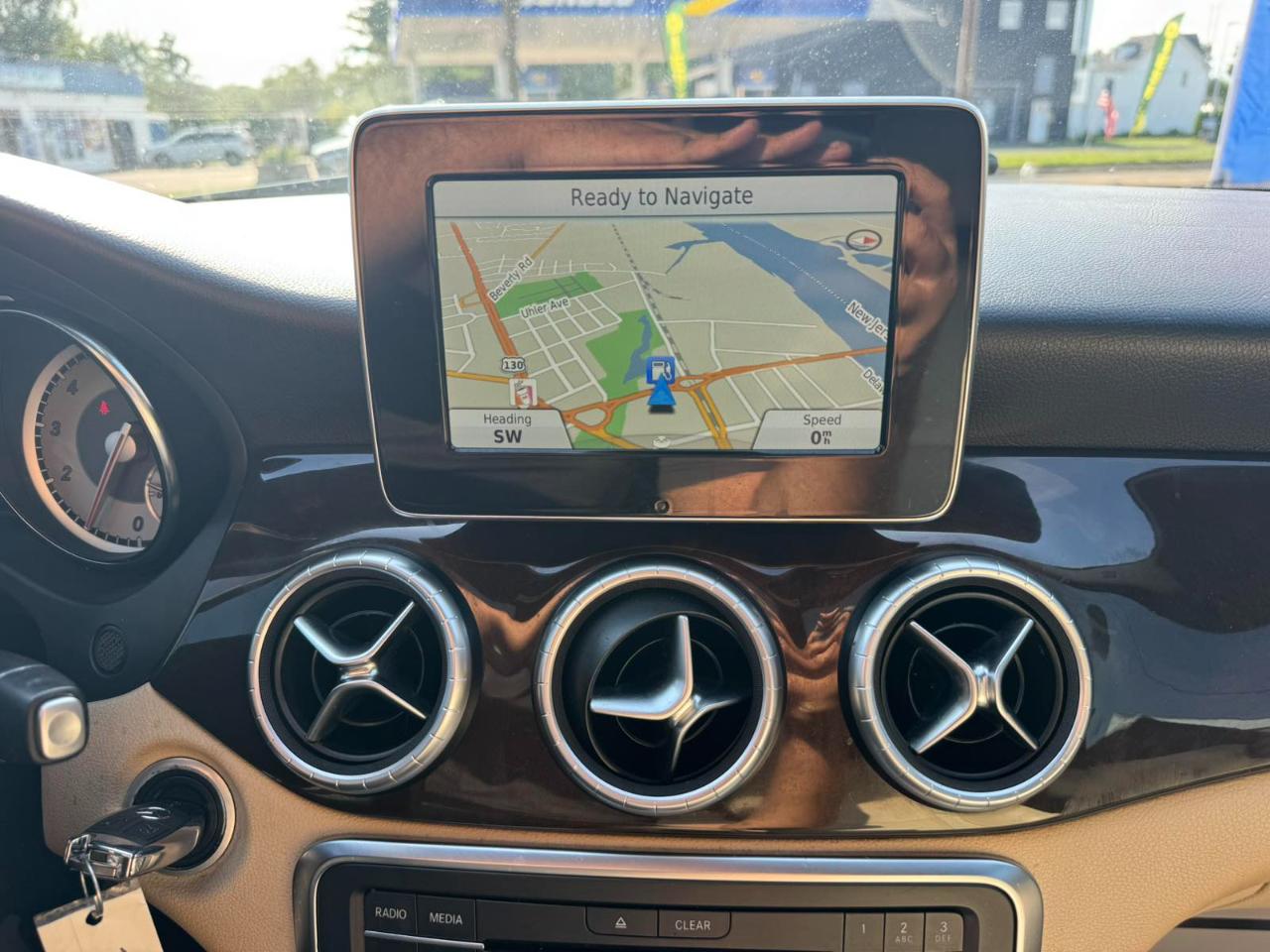 Mercedes-Benz CLA-Class 4dr Sdn CLA 250 FWD 2015