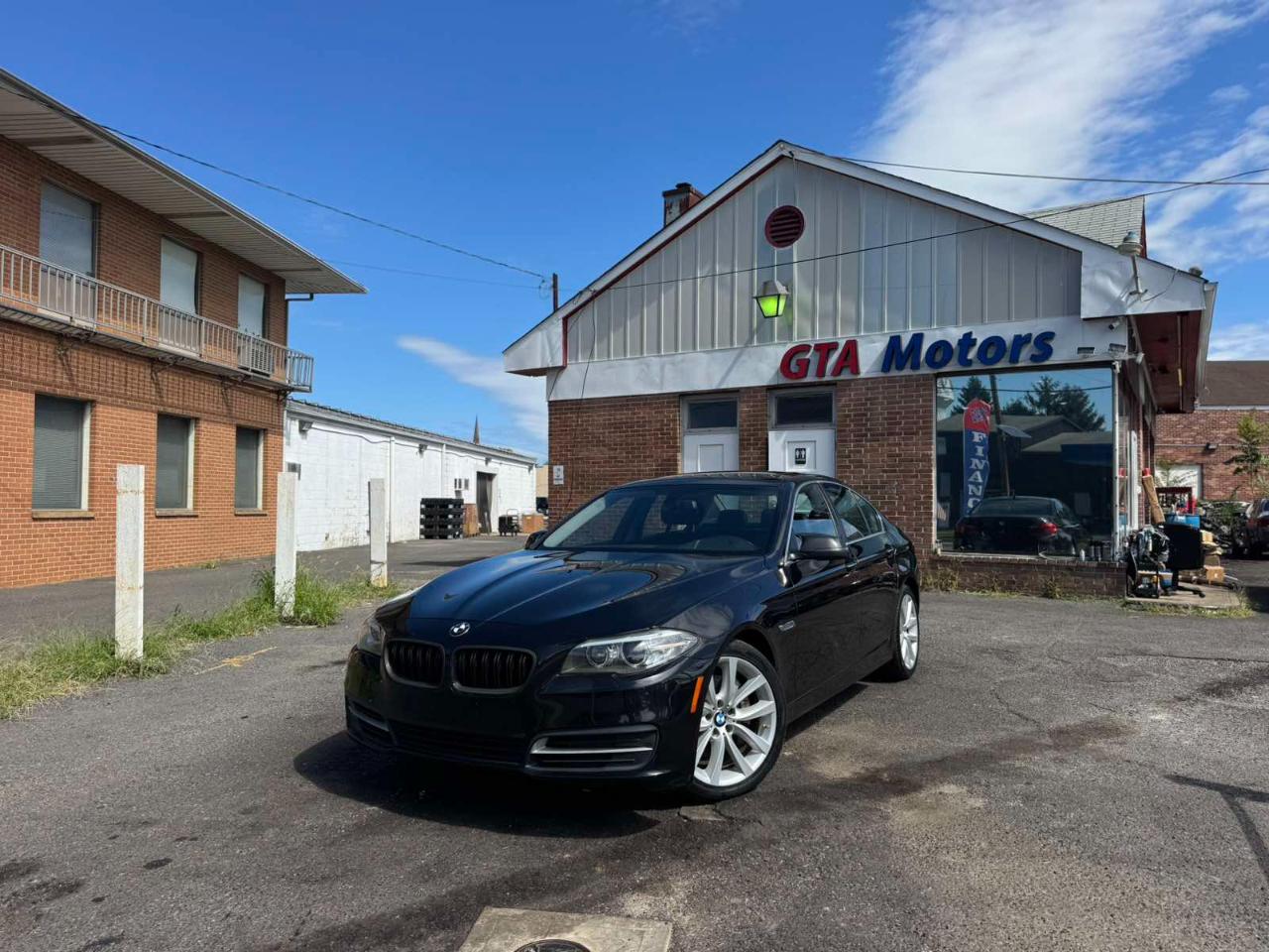 BMW 5 Series 4dr Sdn 535i xDrive AWD 2014