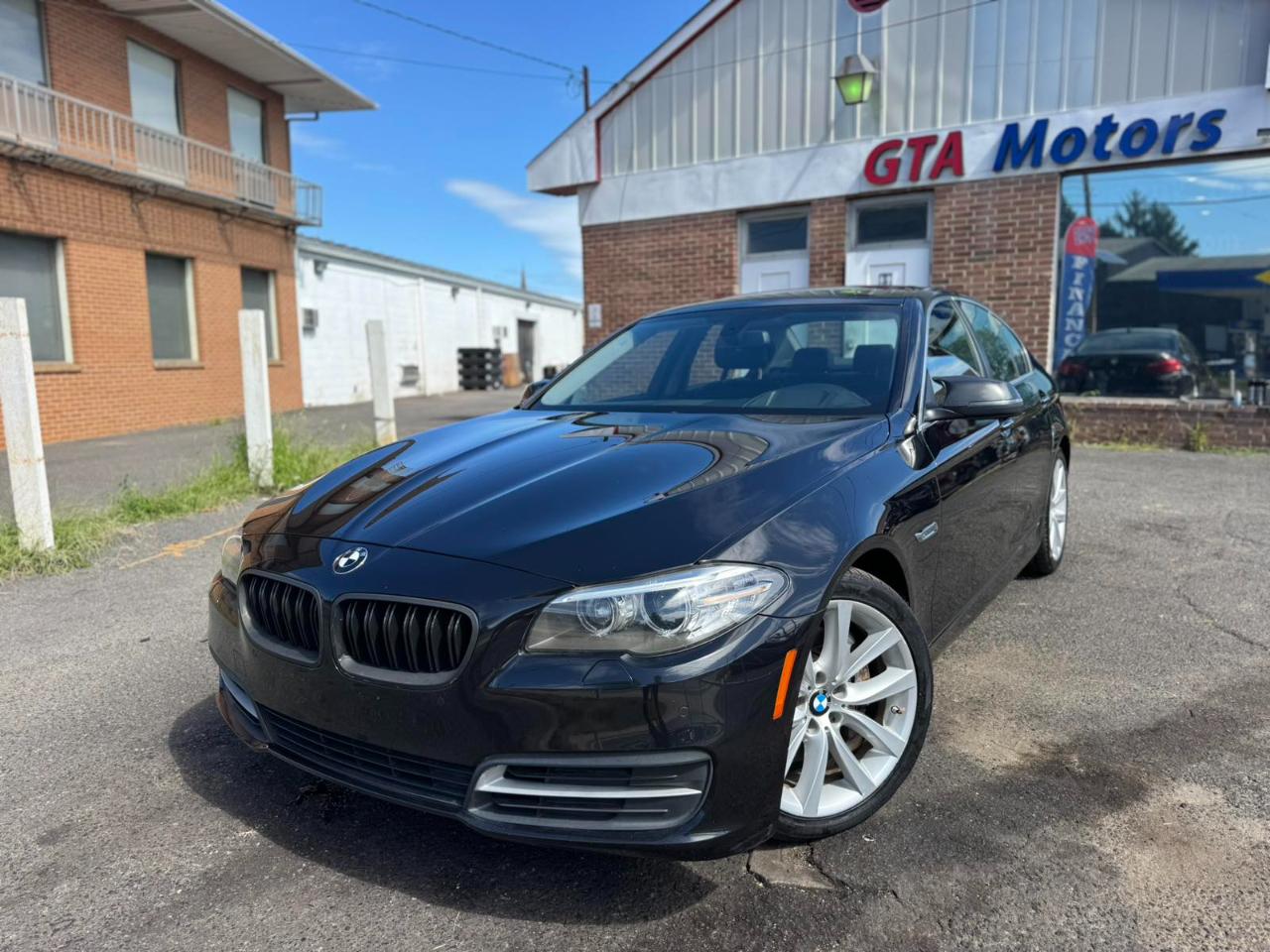 BMW 5 Series 4dr Sdn 535i xDrive AWD 2014
