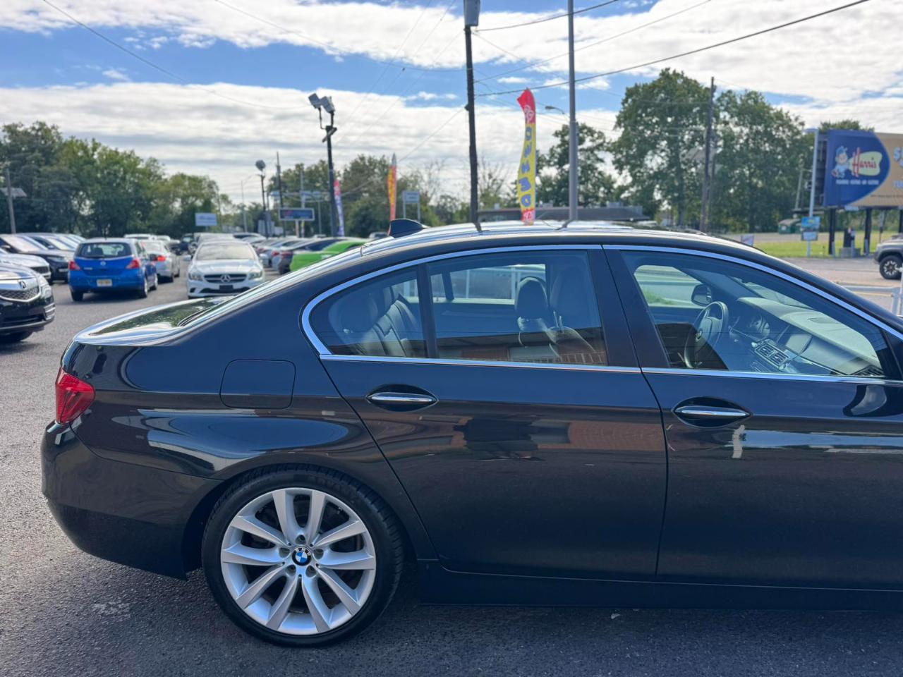 BMW 5 Series 4dr Sdn 535i xDrive AWD 2014