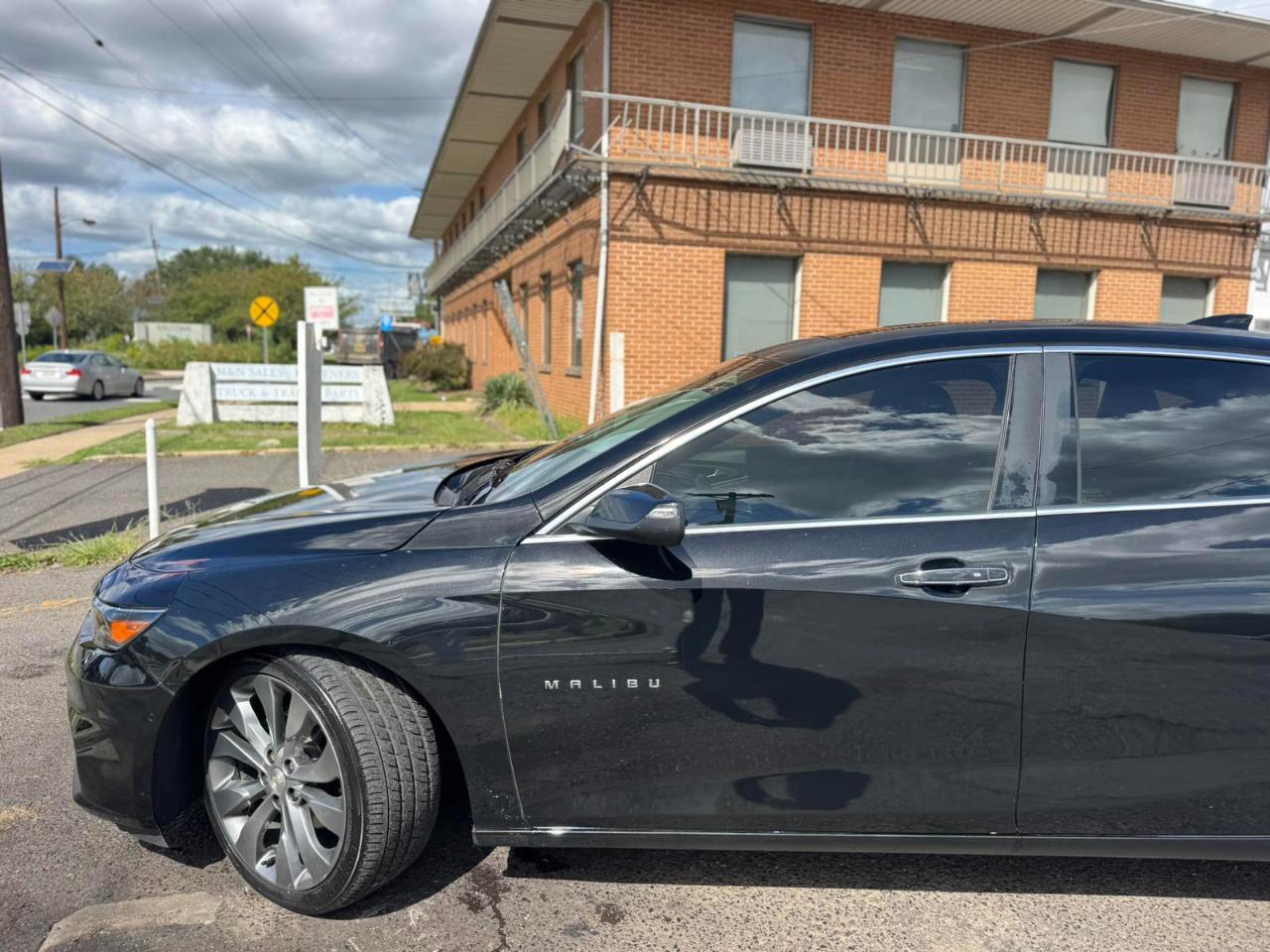 Chevrolet Malibu 4dr Sdn Premier w/2LZ 2016