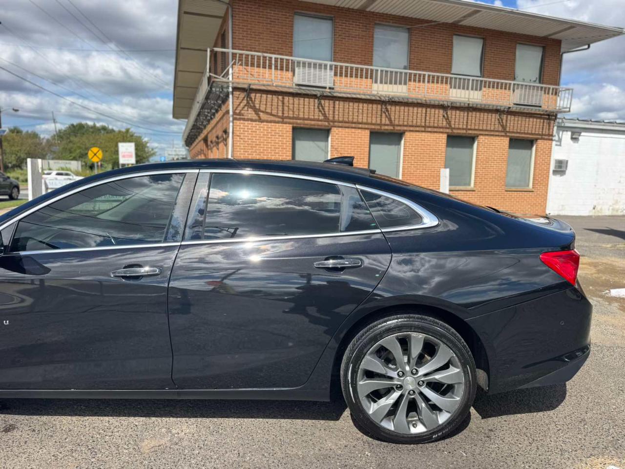 Chevrolet Malibu 4dr Sdn Premier w/2LZ 2016