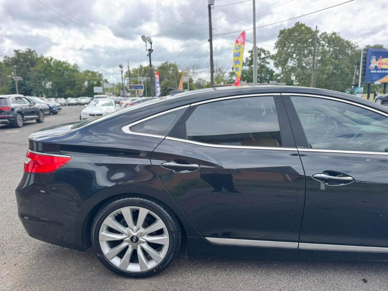 Hyundai Azera 4dr Sdn Limited 2015