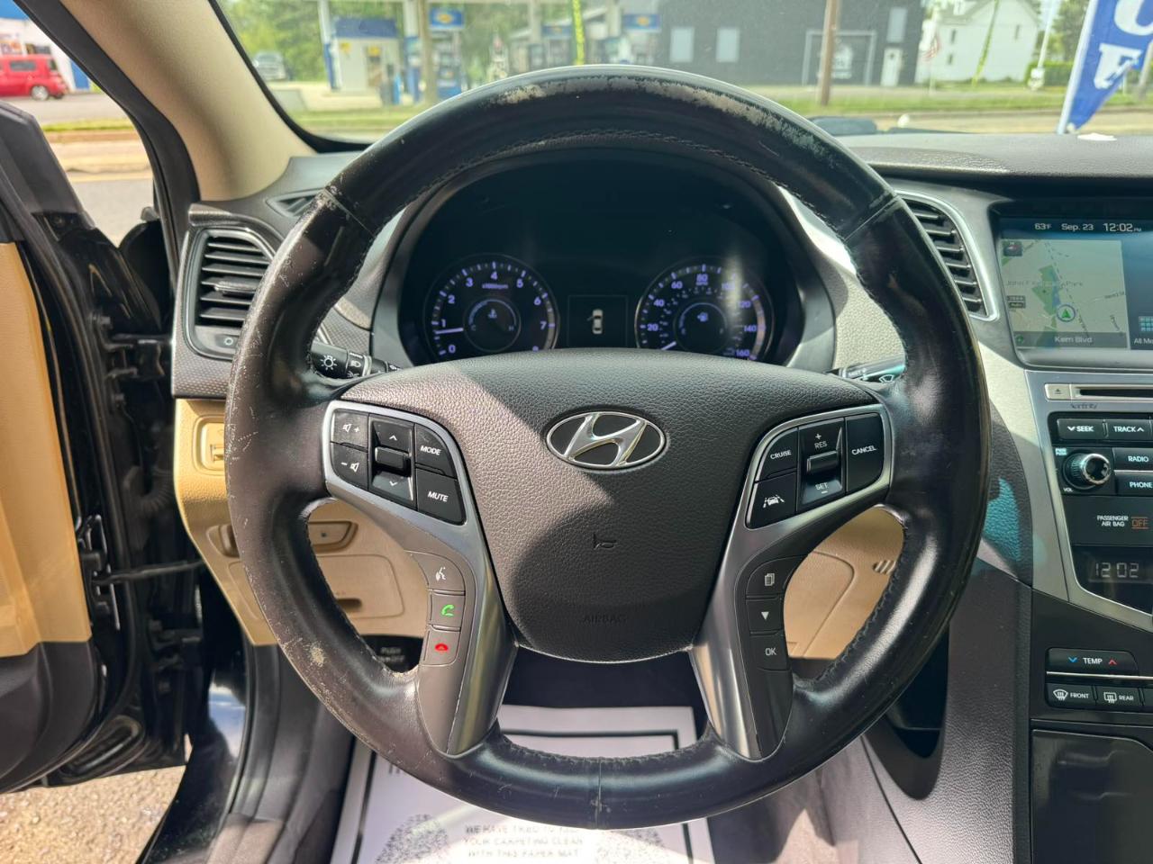 Hyundai Azera 4dr Sdn Limited 2015
