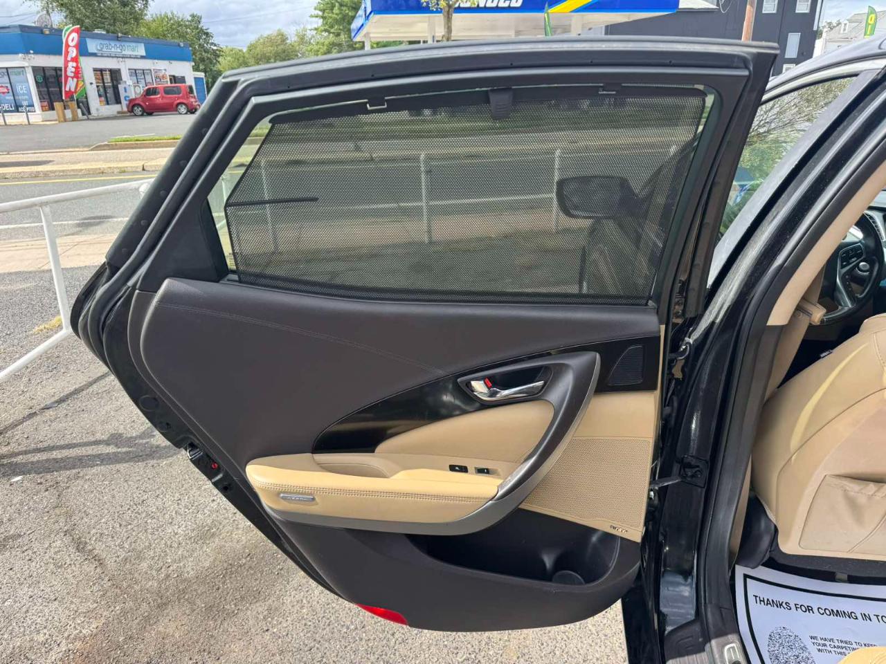 Hyundai Azera 4dr Sdn Limited 2015