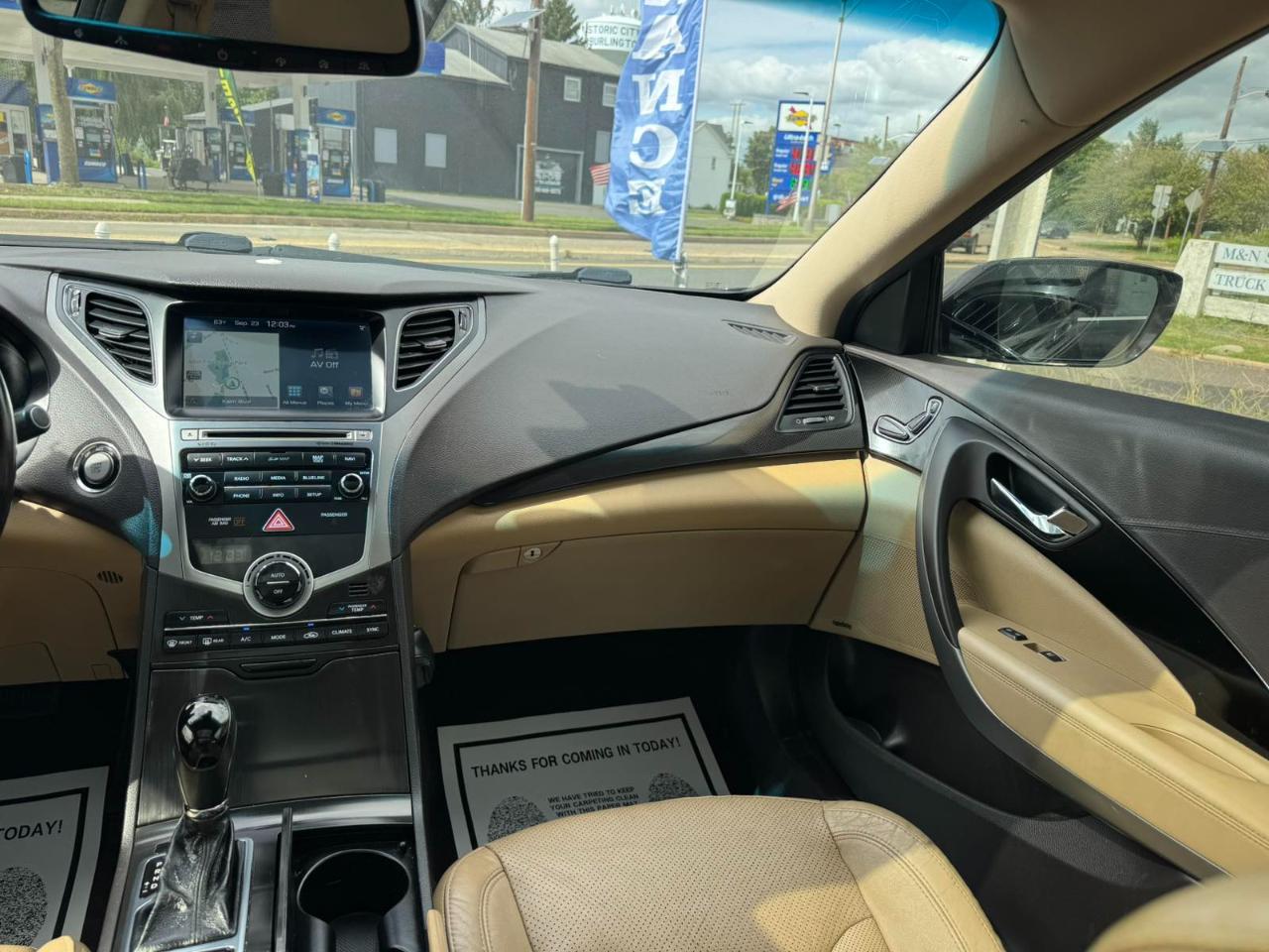 Hyundai Azera 4dr Sdn Limited 2015