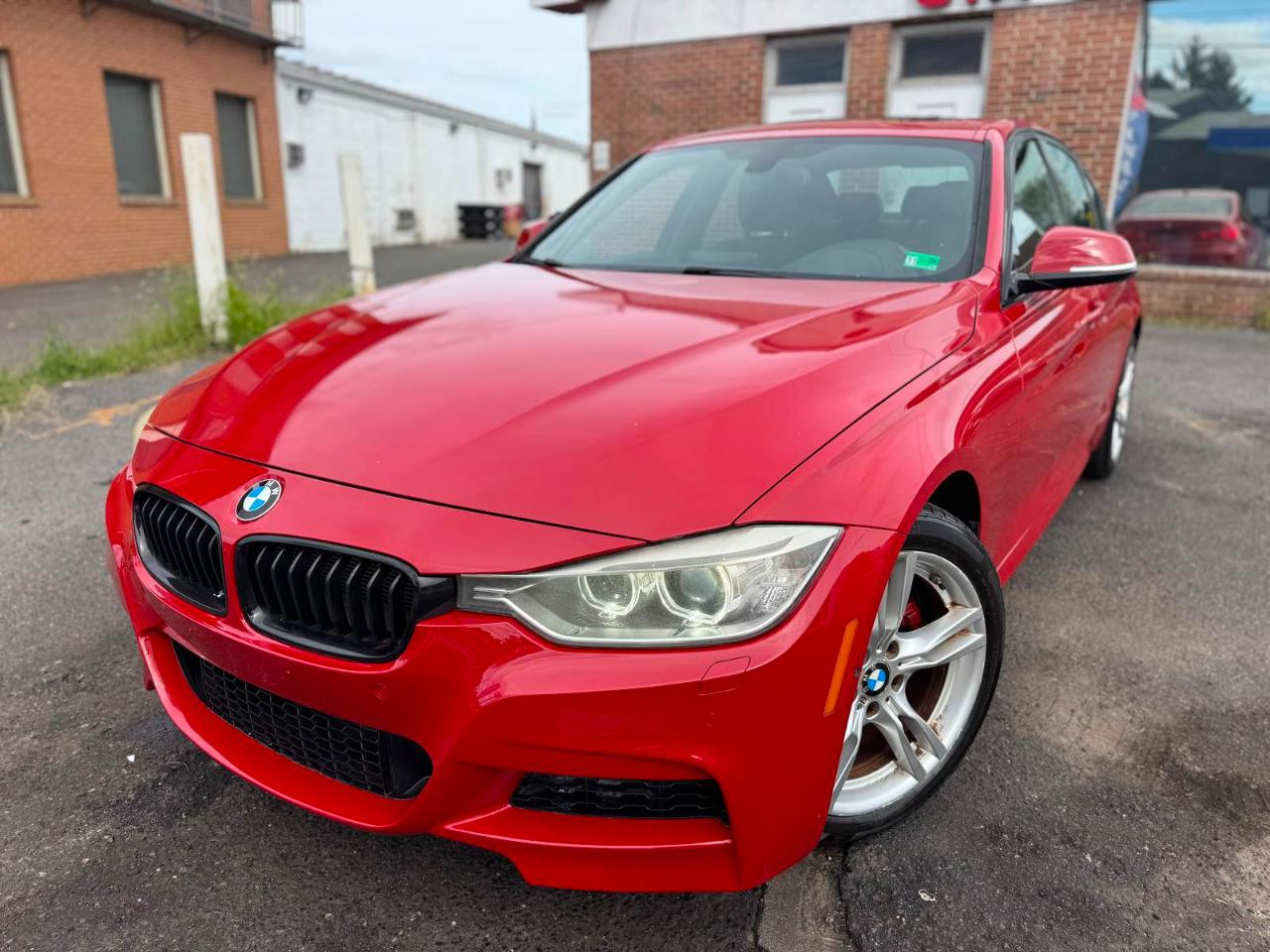 BMW 3 Series 4dr Sdn 328i xDrive AWD SULEV South Africa 2013