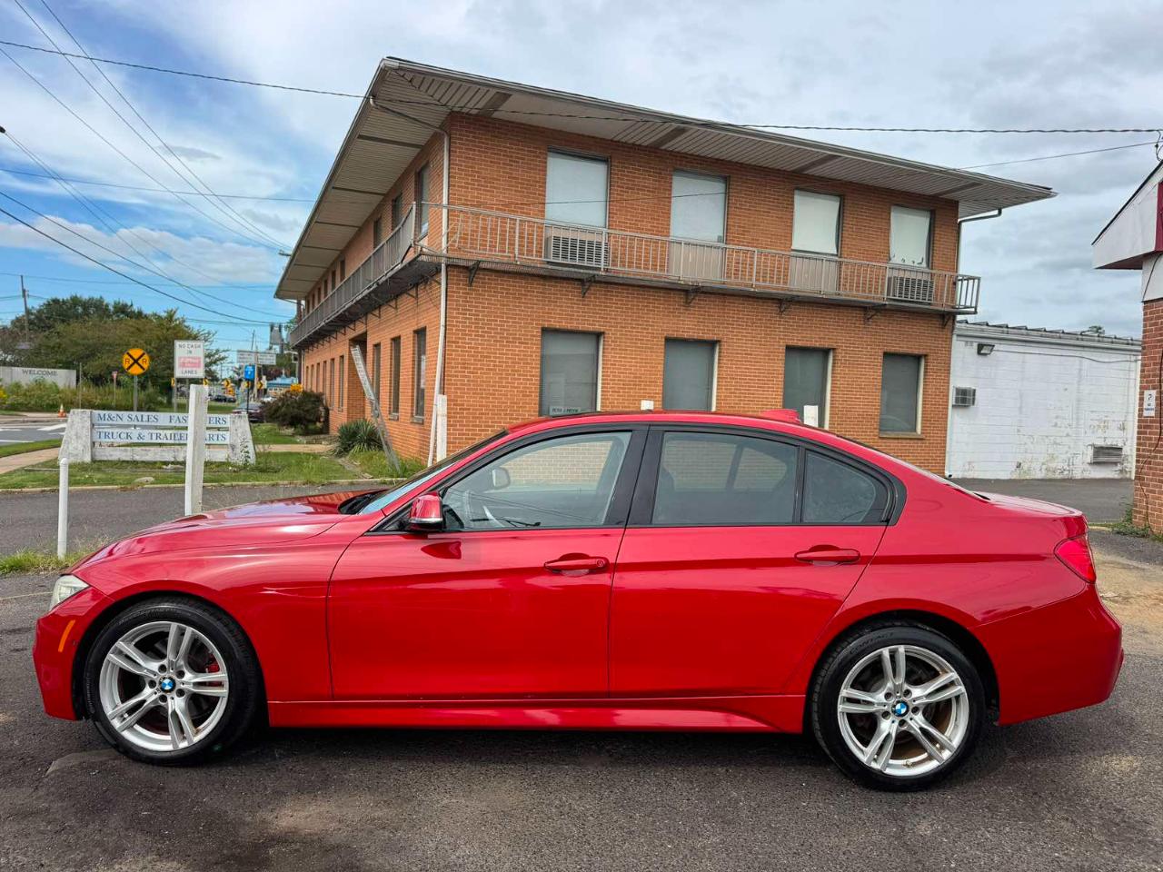 BMW 3 Series 4dr Sdn 328i xDrive AWD SULEV South Africa 2013