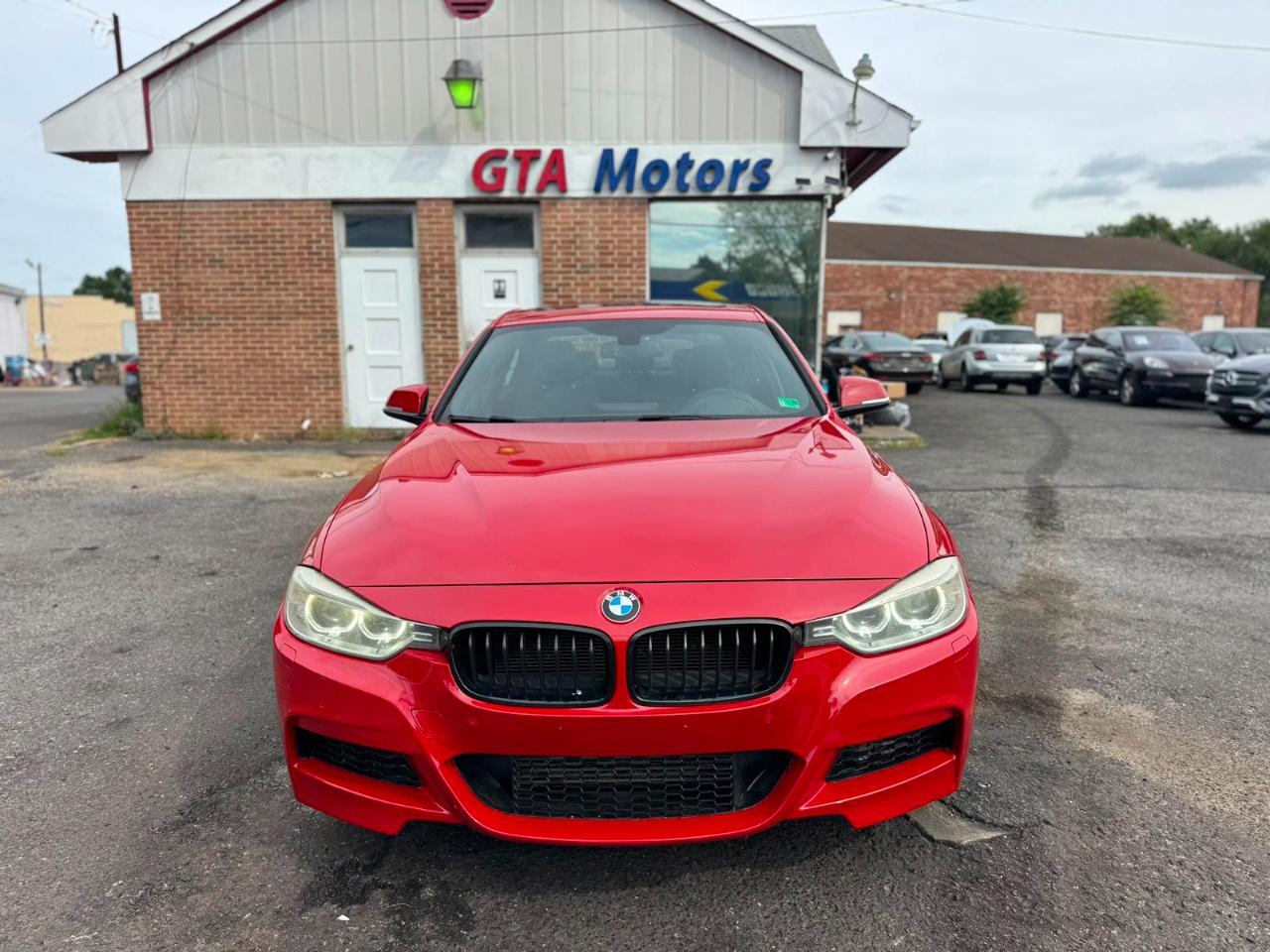 BMW 3 Series 4dr Sdn 328i xDrive AWD SULEV South Africa 2013