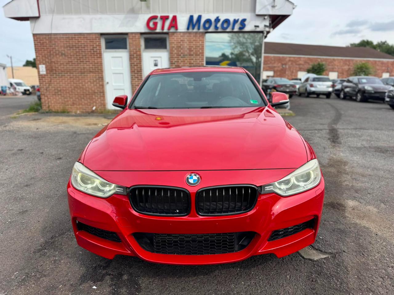 BMW 3 Series 4dr Sdn 328i xDrive AWD SULEV South Africa 2013