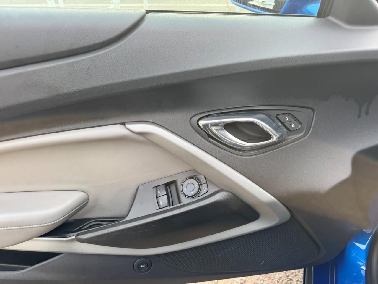 Chevrolet Camaro 2dr Cpe 1LT 2016