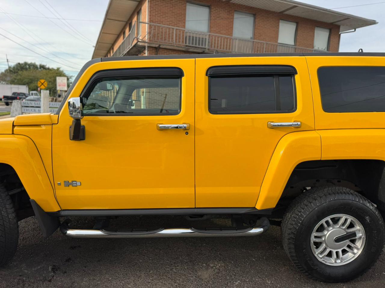 HUMMER H3 4dr 4WD SUV 2006