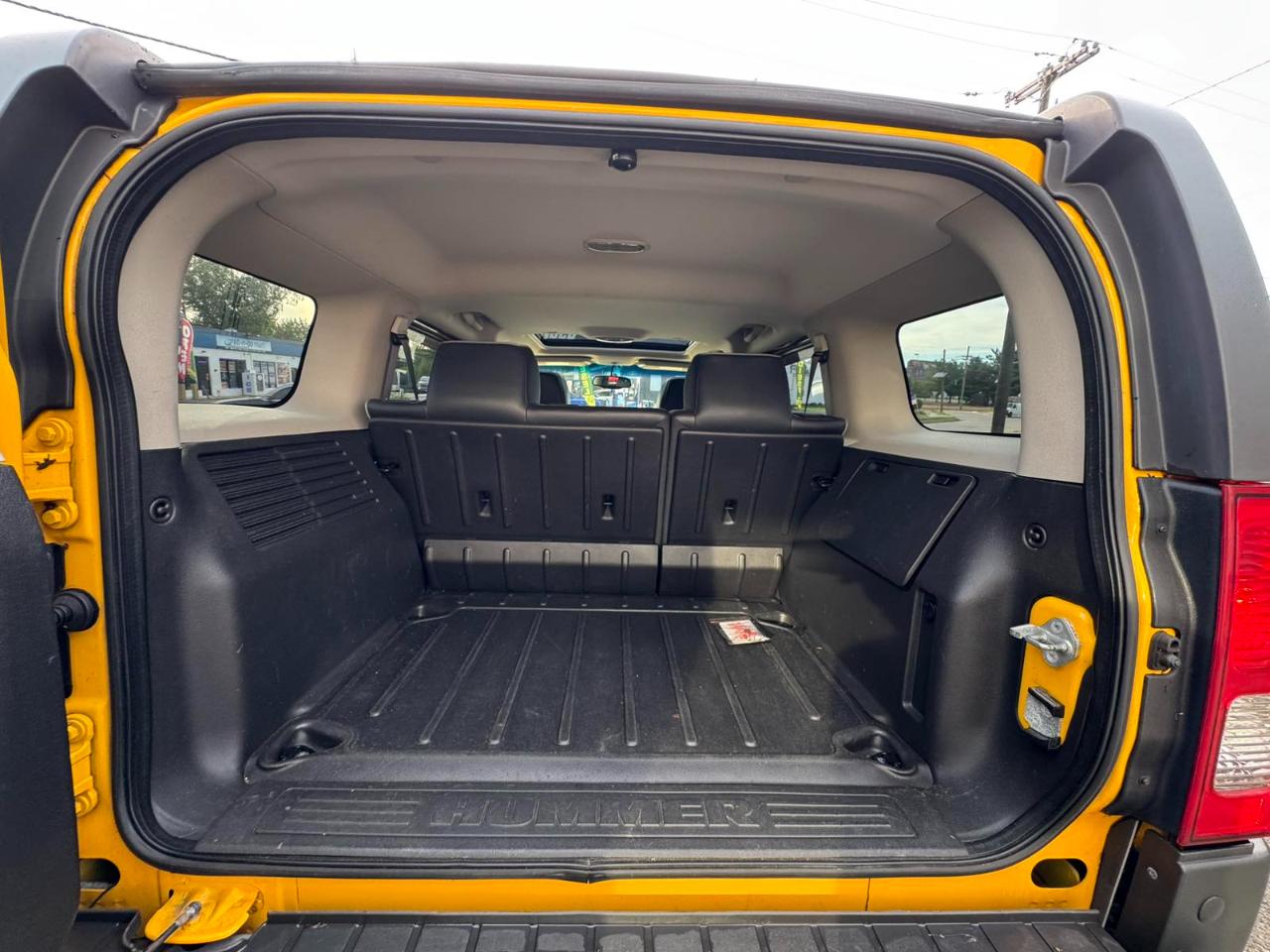HUMMER H3 4dr 4WD SUV 2006