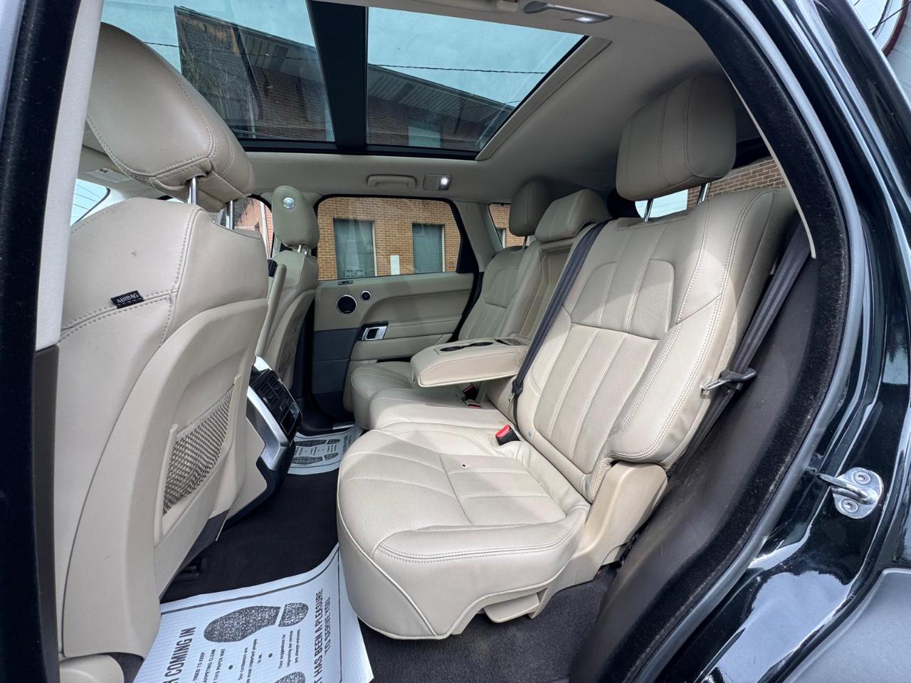 Land Rover Range Rover Sport 4WD 4dr HSE 2014