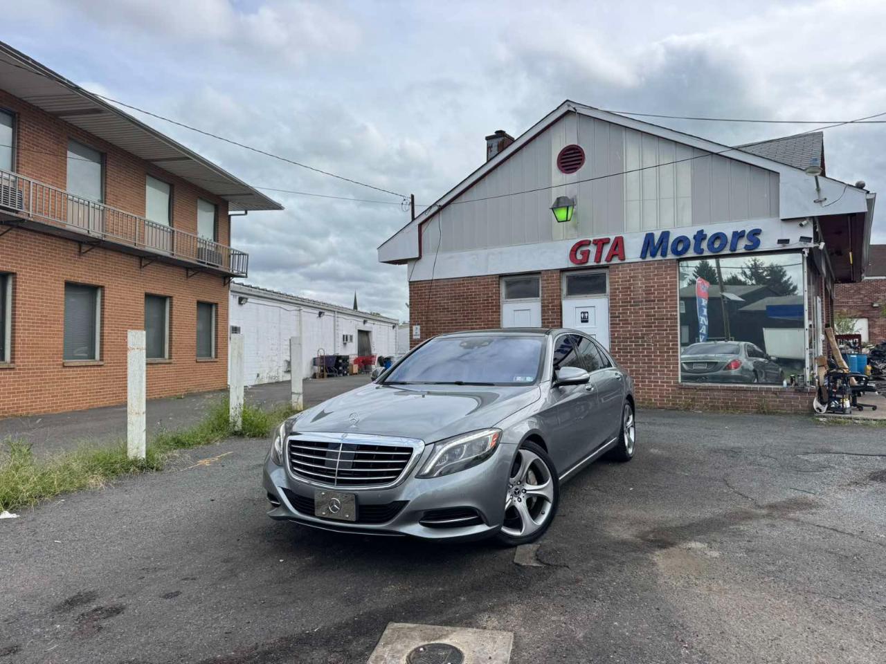 Mercedes-Benz S-Class 4dr Sdn S 550 RWD 2015