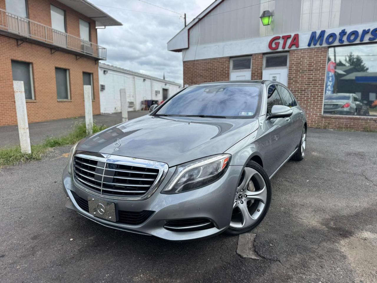 Mercedes-Benz S-Class 4dr Sdn S 550 RWD 2015