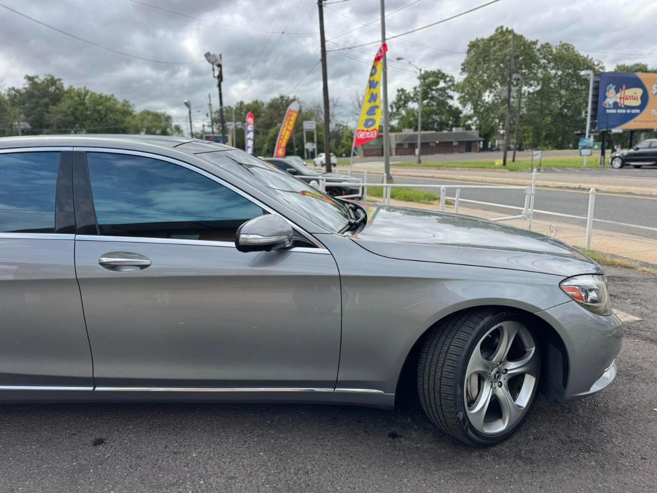 Mercedes-Benz S-Class 4dr Sdn S 550 RWD 2015