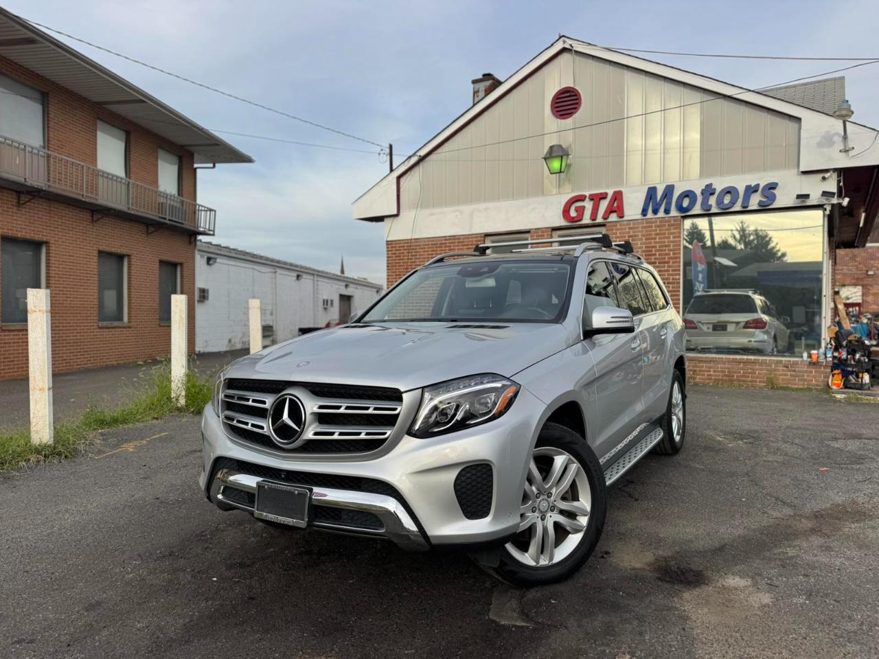 Mercedes-Benz GLS GLS 450 4MATIC SUV 2017