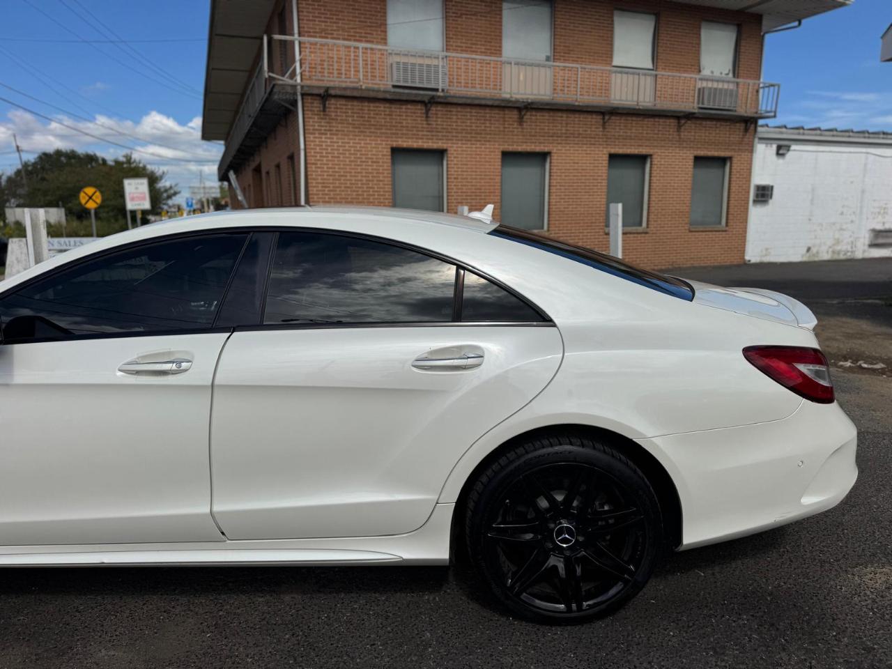 Mercedes-Benz CLS 4dr Sdn CLS 550 4MATIC 2016