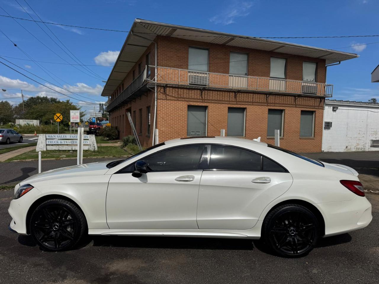 Mercedes-Benz CLS 4dr Sdn CLS 550 4MATIC 2016
