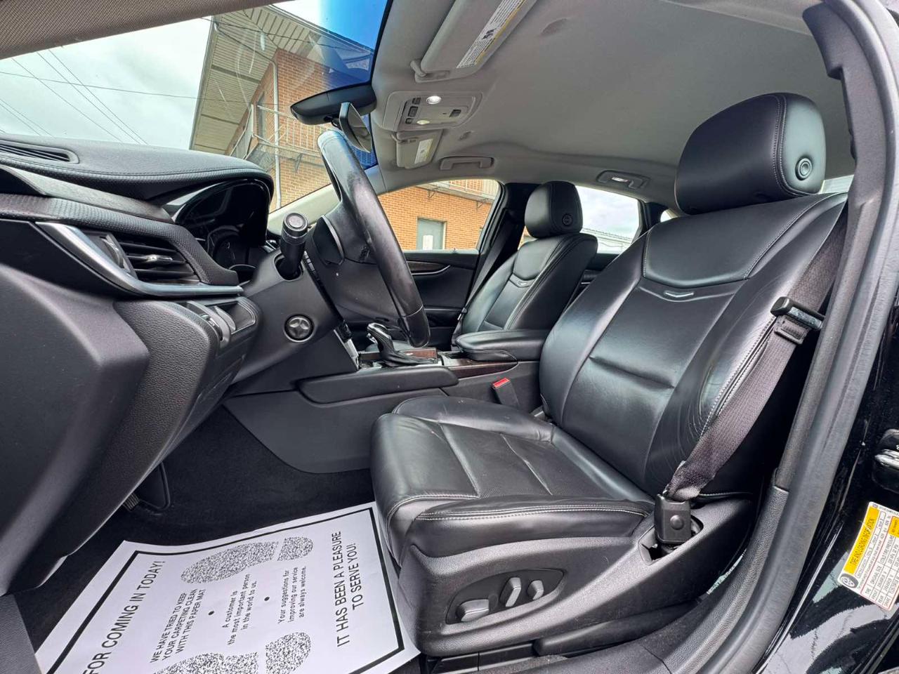 Cadillac XTS 4dr Sdn Luxury FWD 2018