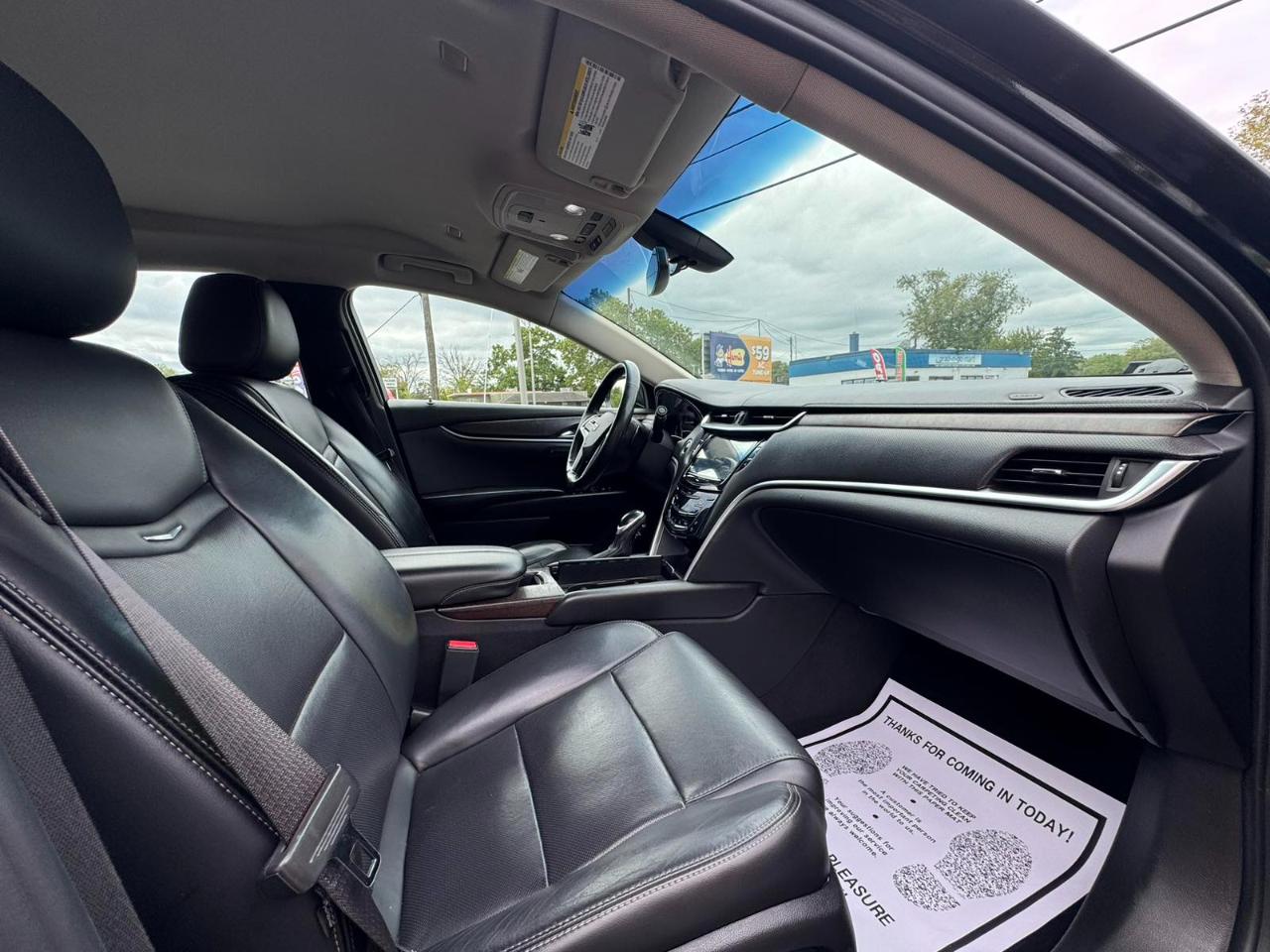 Cadillac XTS 4dr Sdn Luxury FWD 2018