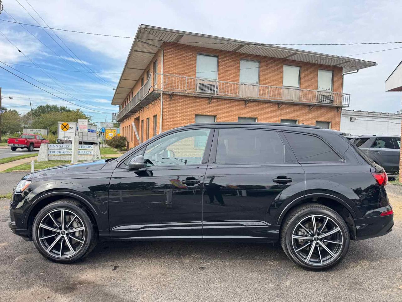 Audi Q7 Premium Plus 55 TFSI quattro 2021