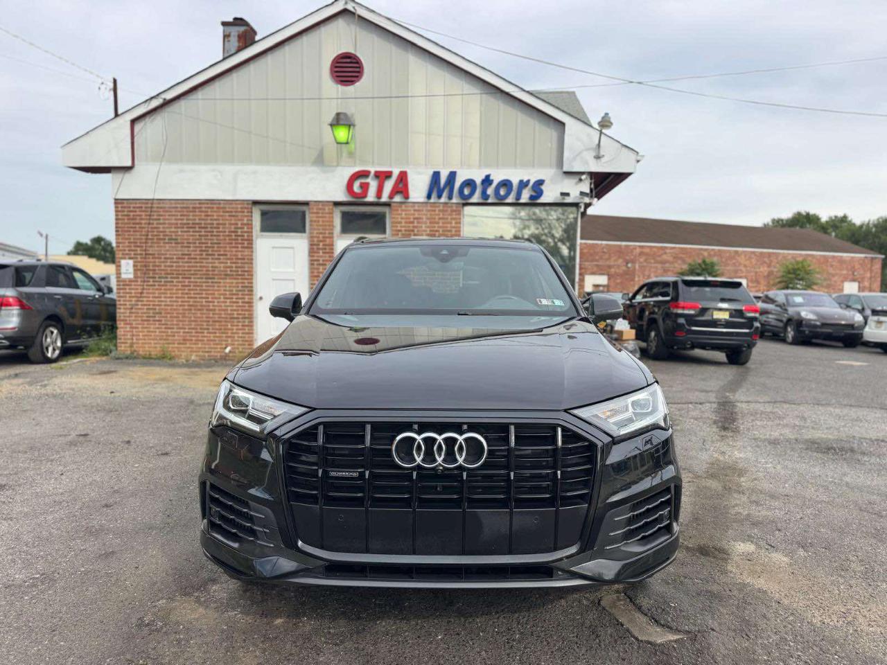 Audi Q7 Premium Plus 55 TFSI quattro 2021