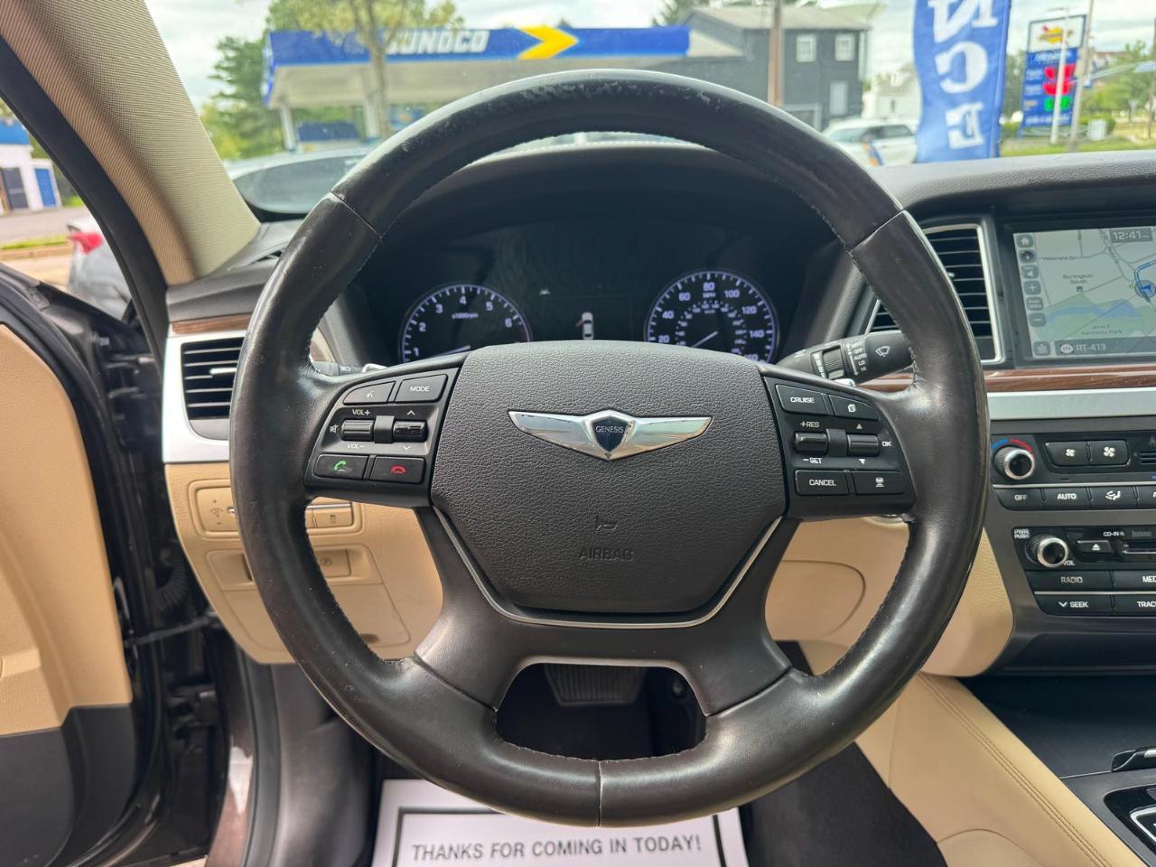 Hyundai Genesis 4dr Sdn V6 3.8L AWD 2015