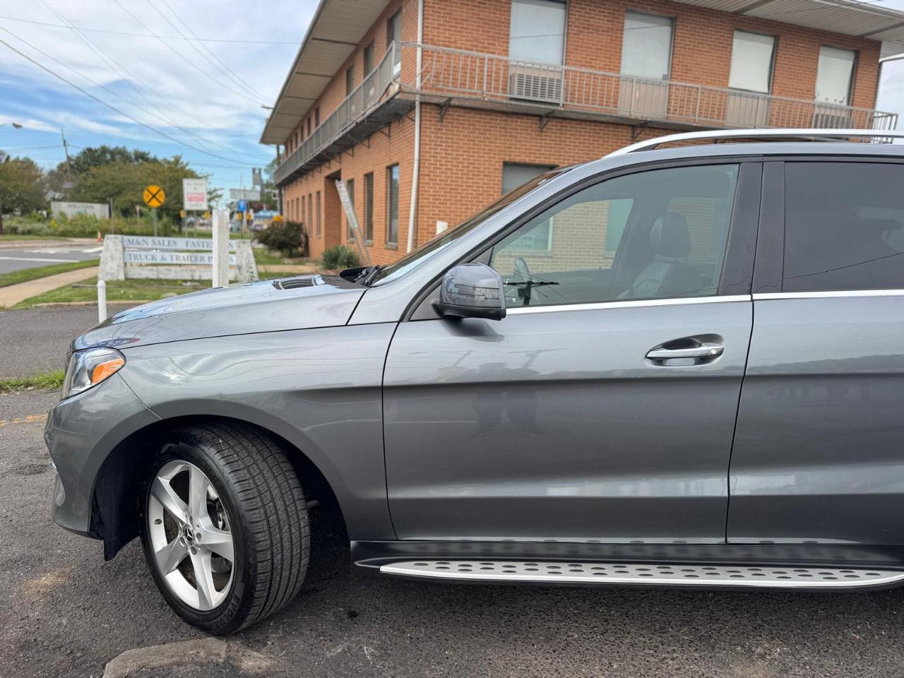 Mercedes-Benz GLE GLE 350 4MATIC SUV 2017