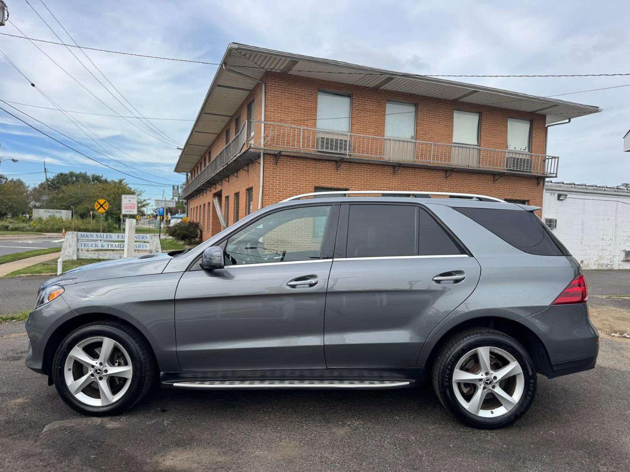 Mercedes-Benz GLE GLE 350 4MATIC SUV 2017